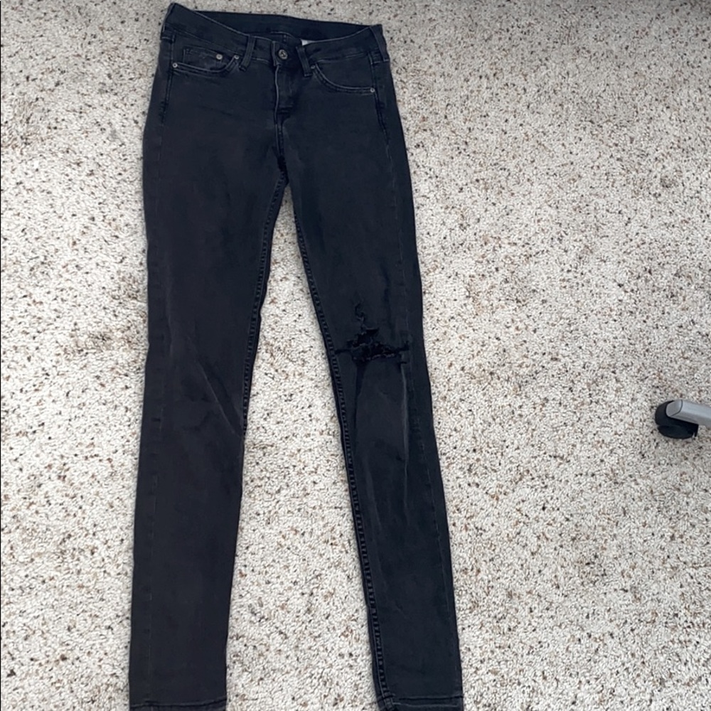 H&M Low Waist Black Jeans
